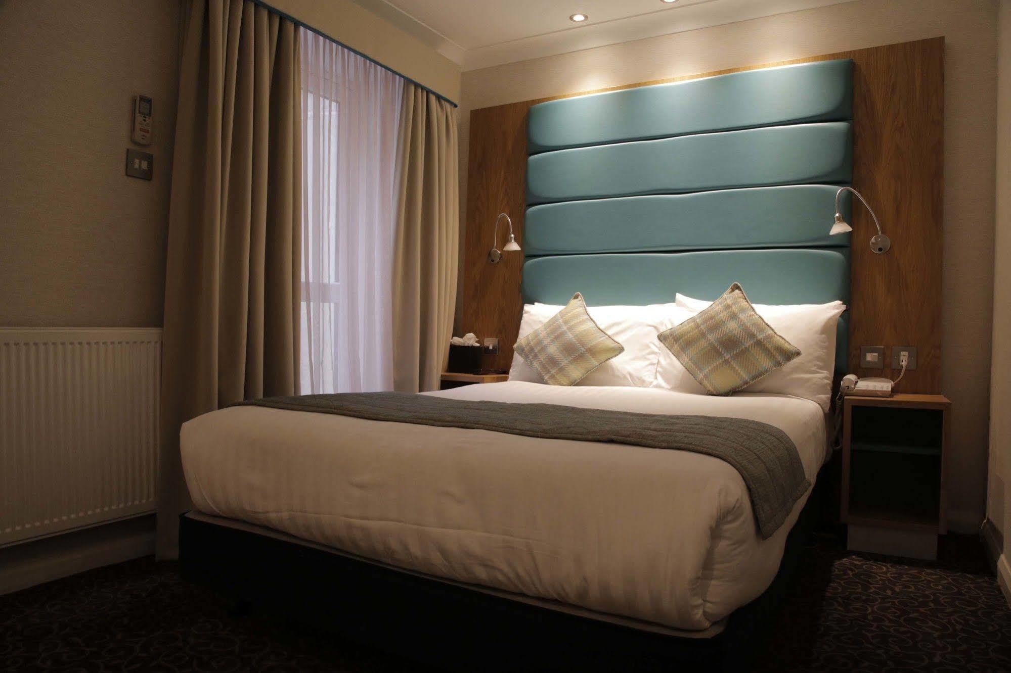 Frühstückspension Astors Belgravia 3*